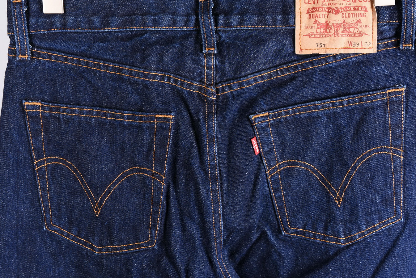 levis 751 jeans
